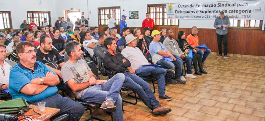 Delegados e suplentes ampliam conhecimentos